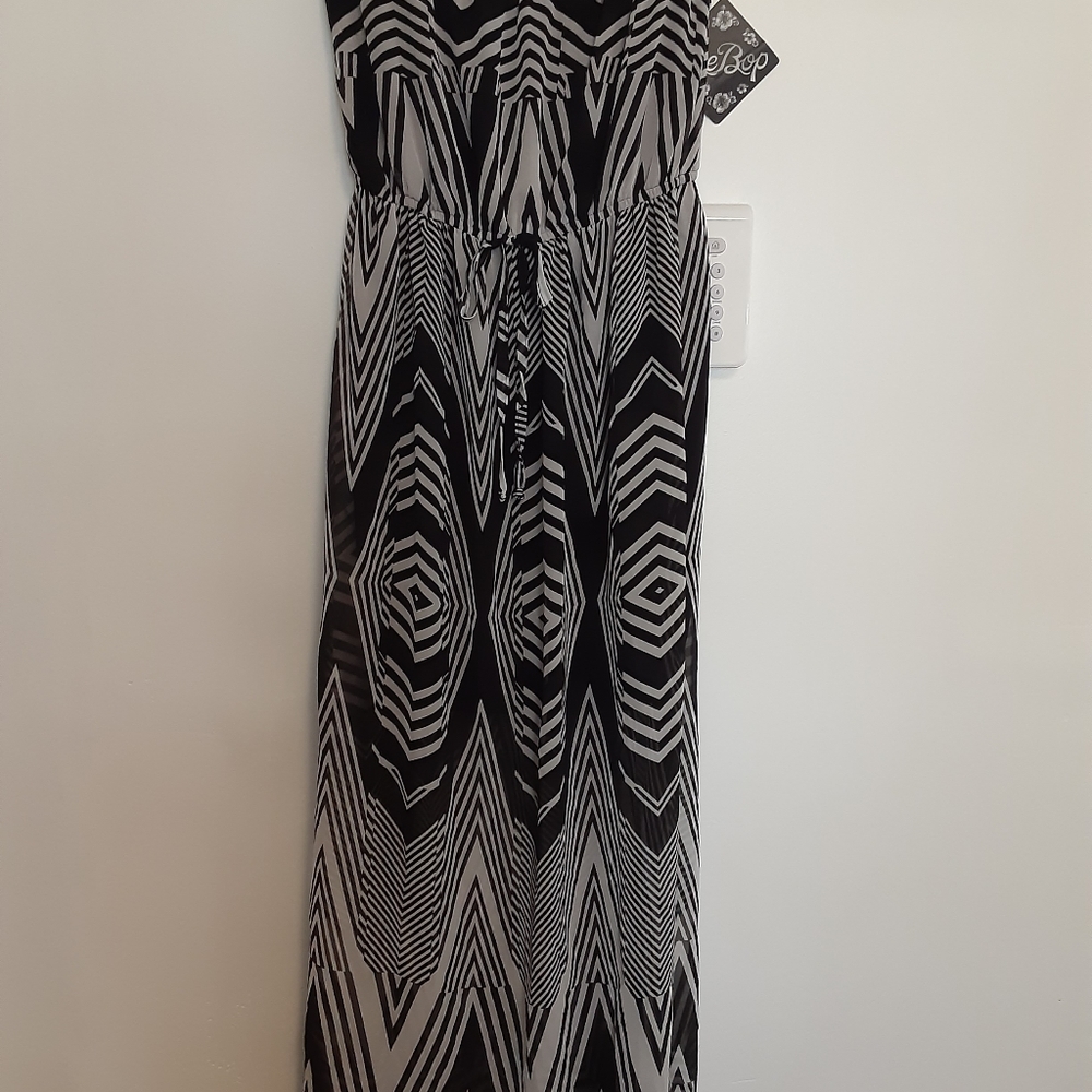 BeBop Sheer Strapless maxi evening wear dress. Med